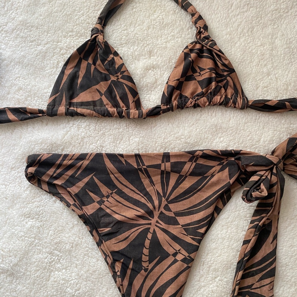 Stone Fox Swim